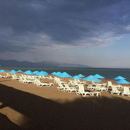 Deniz Hotel フィニケ エクステリア 写真
