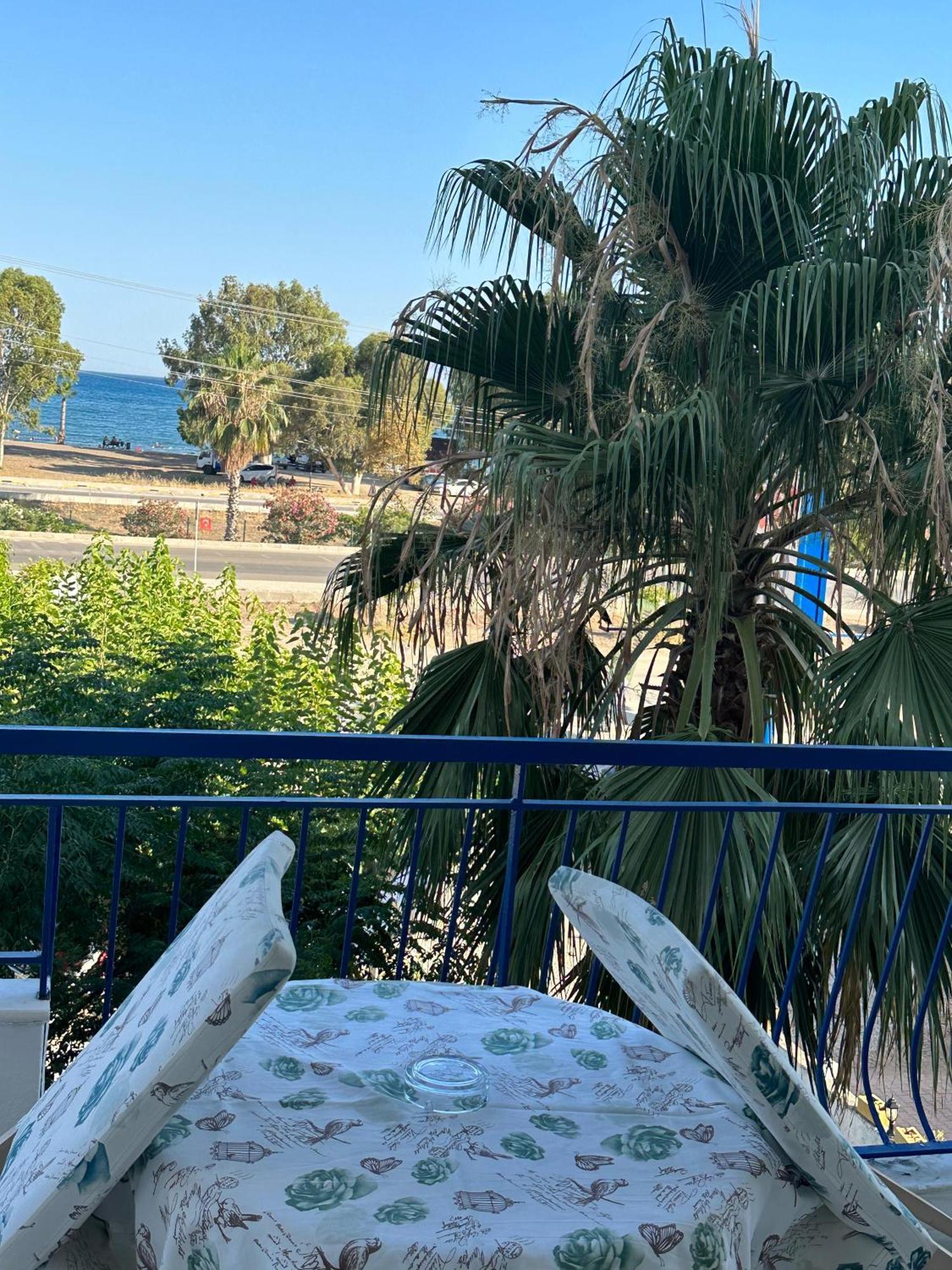Deniz Hotel フィニケ エクステリア 写真